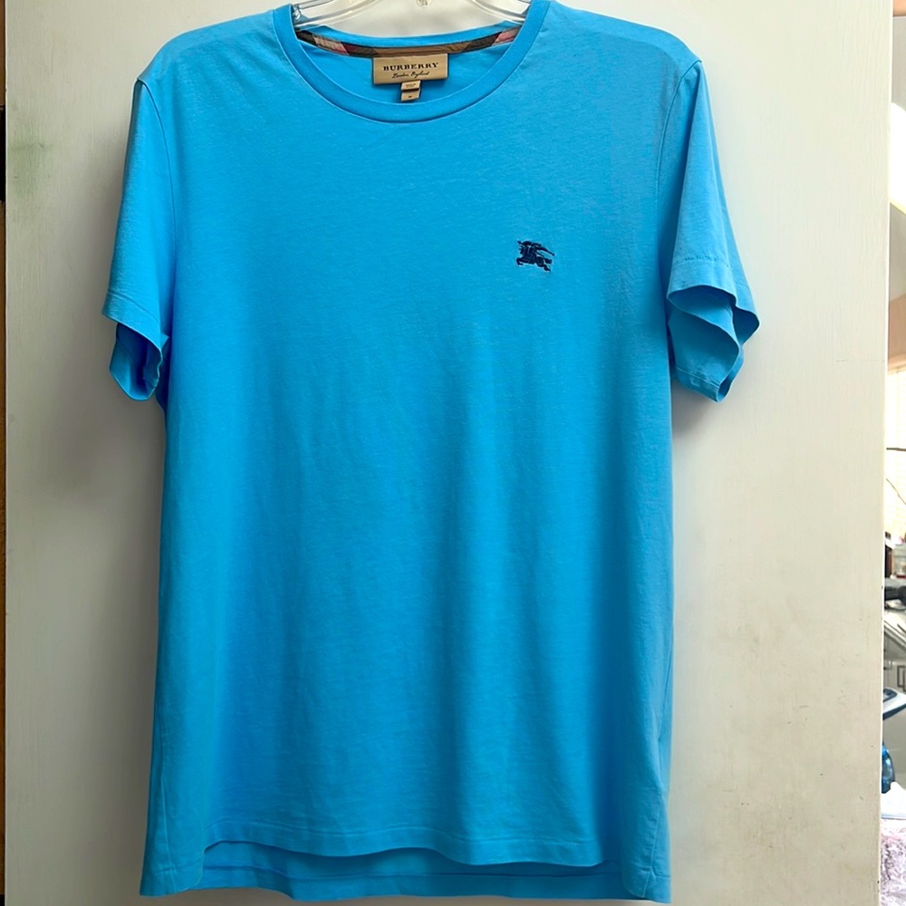 Authentic mens Burberry tee worn once.  Perfect condition!
